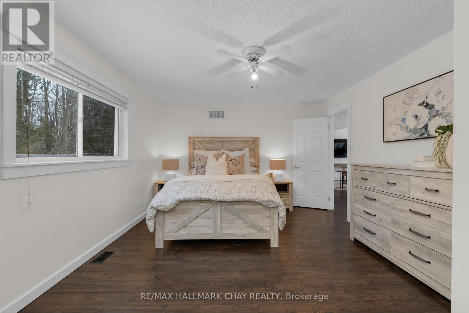 26 Brillinger Drive, Wasaga Beach, Ontario  L9Z 1L4 - Photo 14 - S12166293