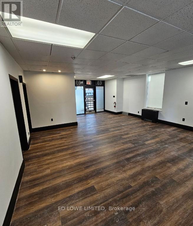 202 - 89 Dunlop Street E, Barrie (City Centre), Ontario  L4M 1A7 - Photo 3 - S12166370
