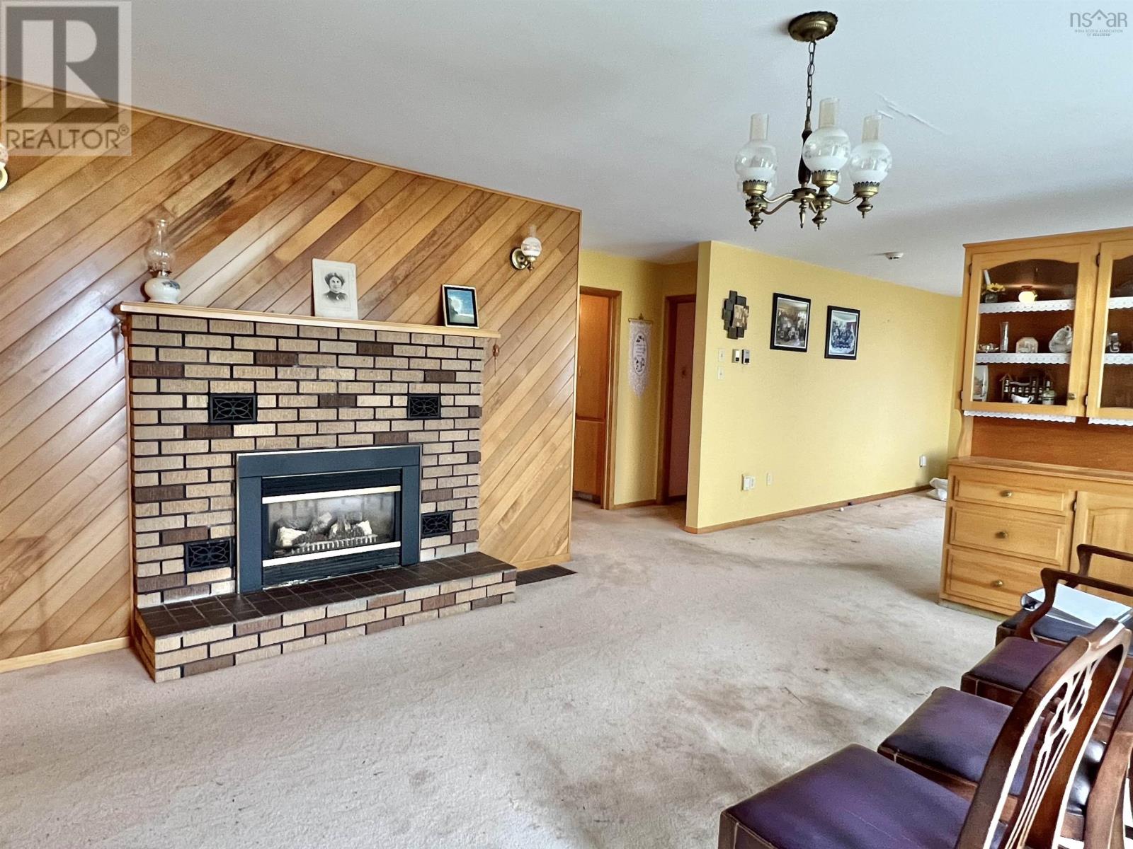 355 Pleasant Street, Yarmouth, Nova Scotia  B5A 2K9 - Photo 11 - 202511929