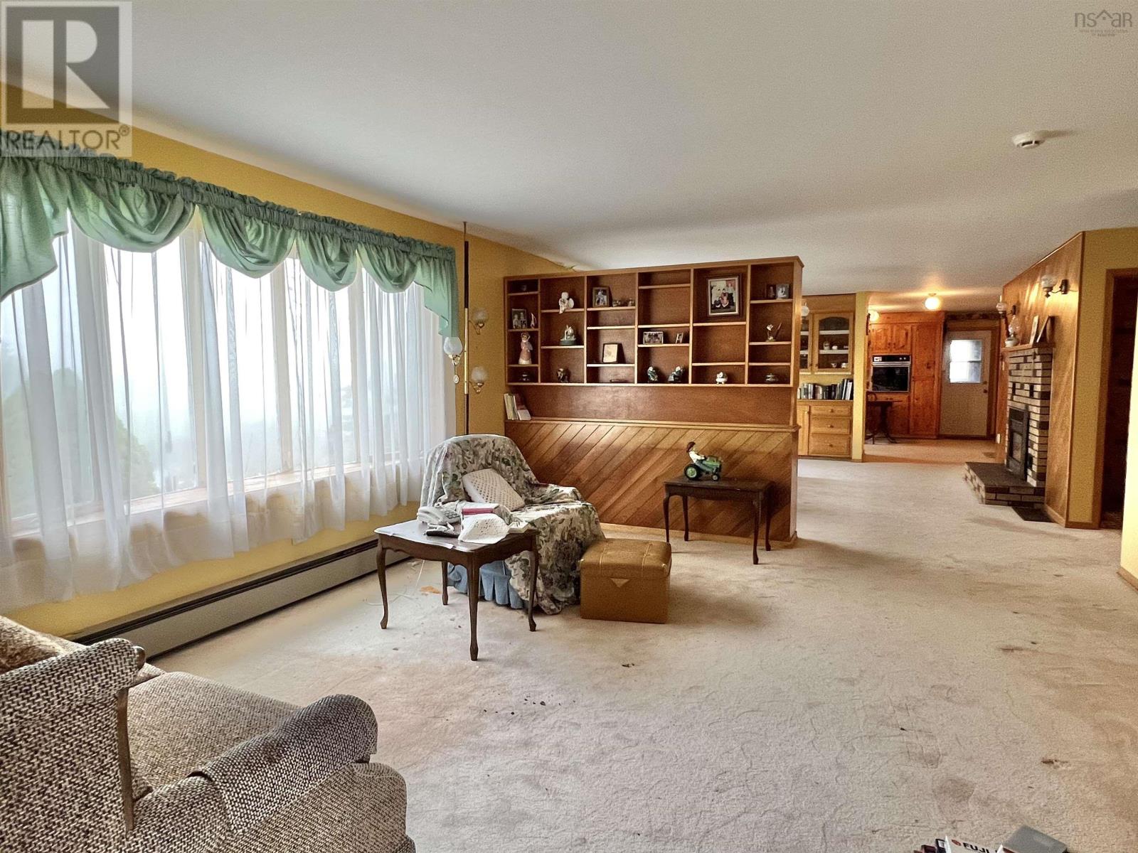 355 Pleasant Street, Yarmouth, Nova Scotia  B5A 2K9 - Photo 12 - 202511929