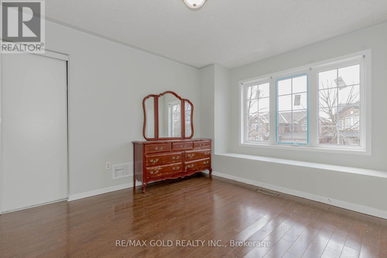 6 Wonder Way, Brampton, Ontario  L6P 1E9 - Photo 40 - W12150733