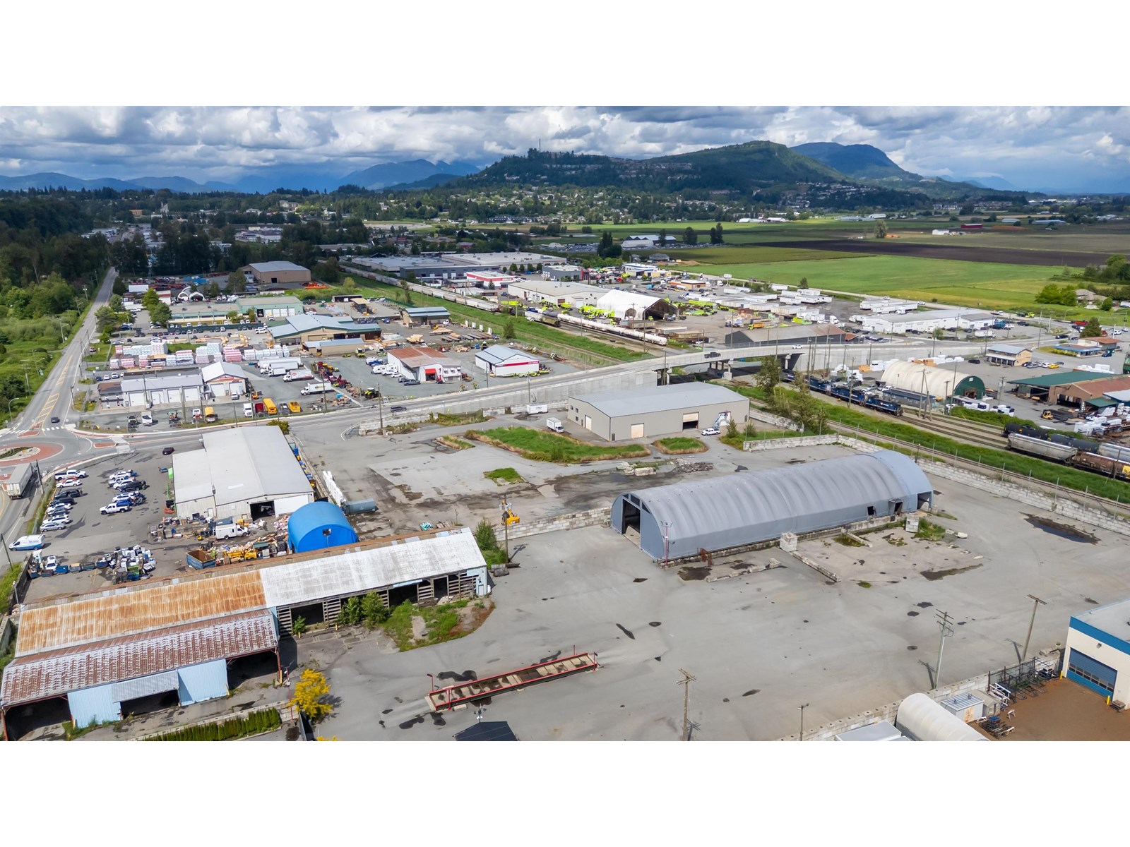 34450 Vye Road, Abbotsford, British Columbia  V2S 7P6 - Photo 11 - C8069381