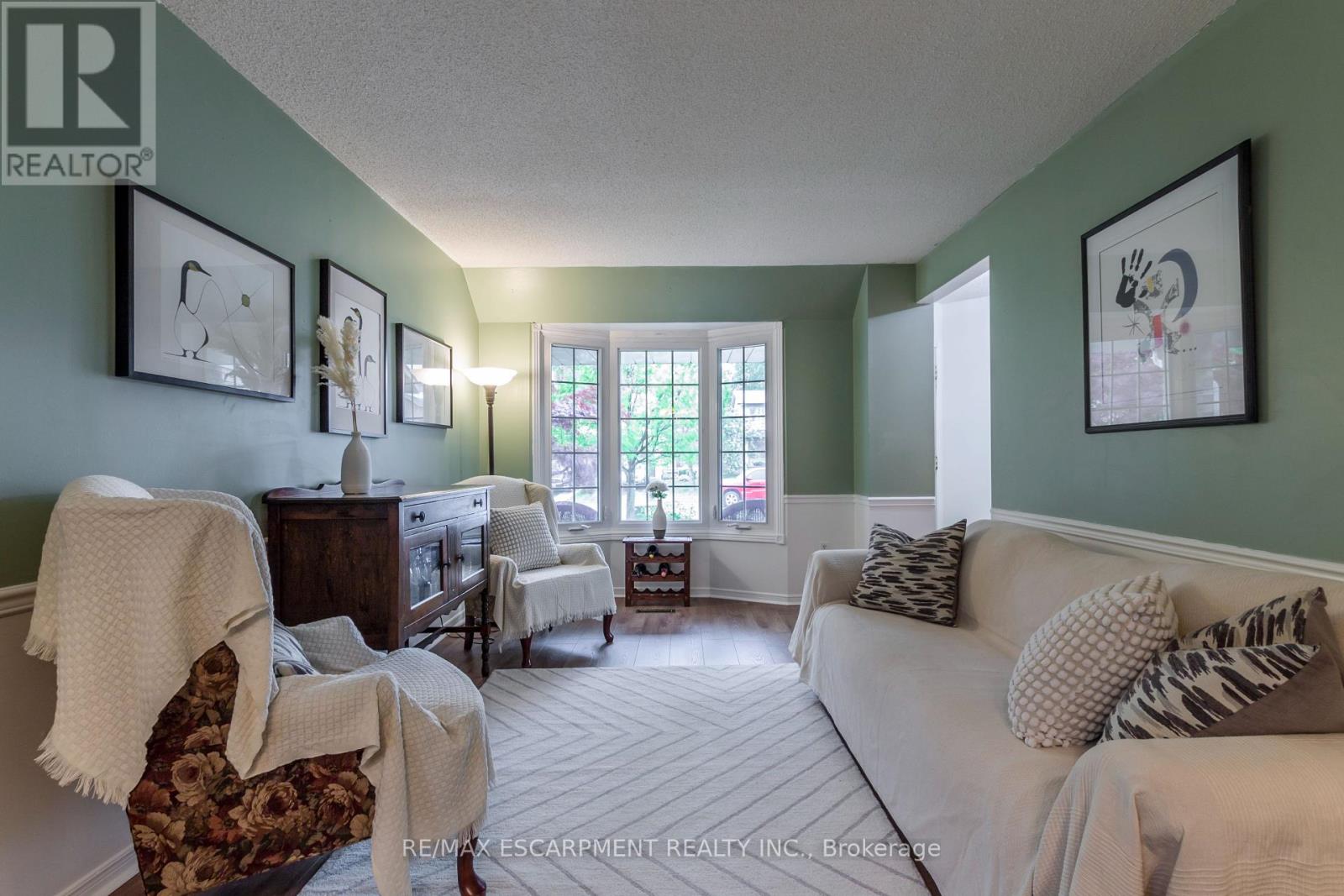 3506 Marion Court, Burlington (Palmer), Ontario  L7M 3E8 - Photo 8 - W12166245