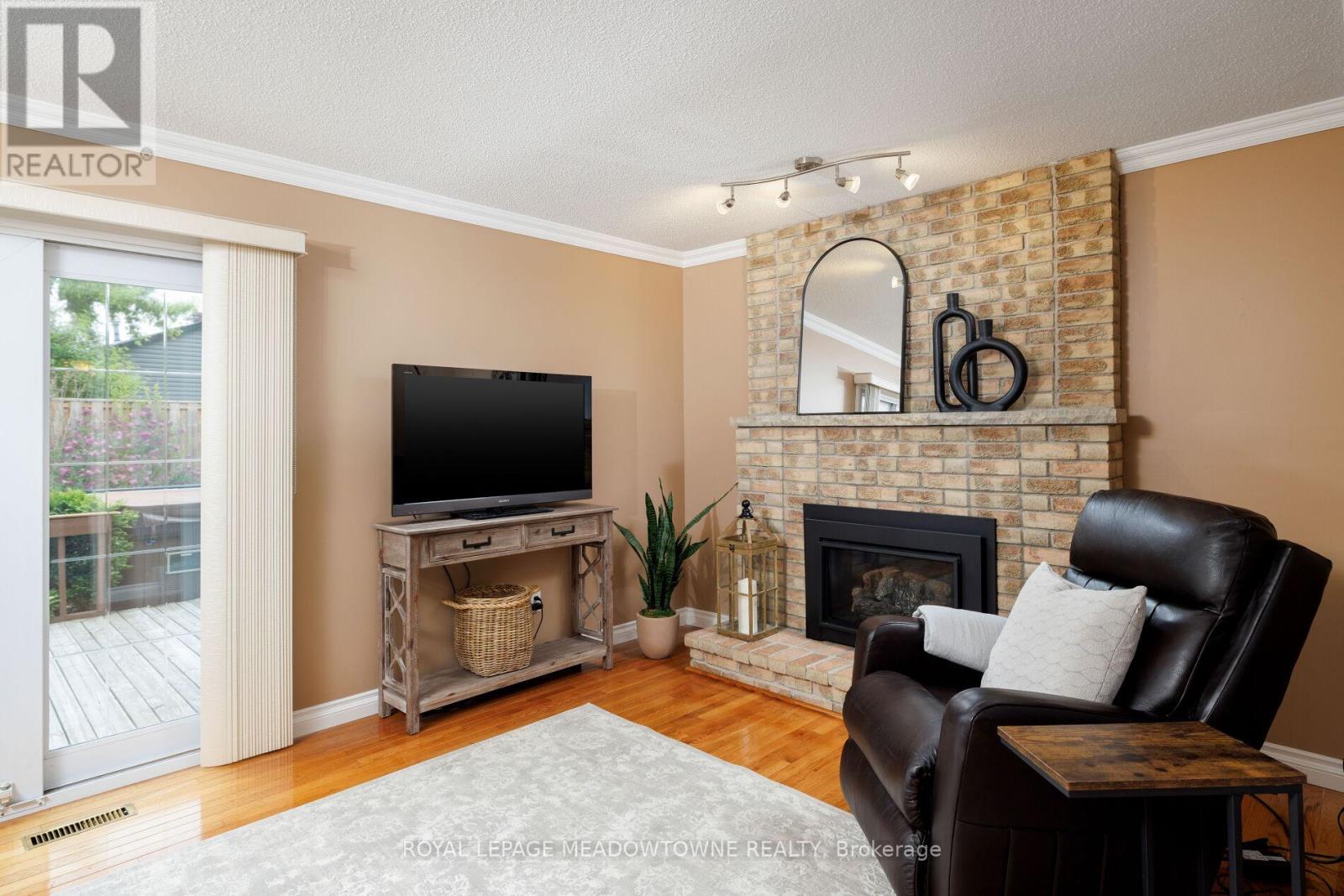 521 Vanier Drive, Milton (Bm Bronte Meadows), Ontario  L9T 4S3 - Photo 10 - W12166268