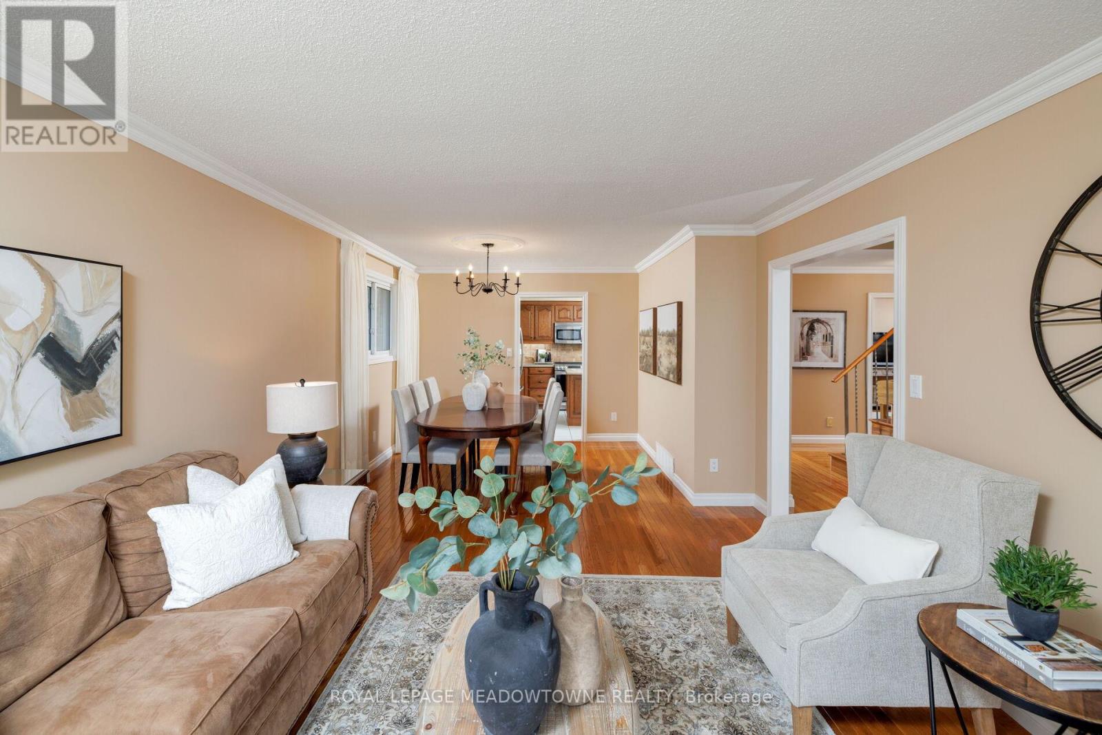 521 Vanier Drive, Milton (Bm Bronte Meadows), Ontario  L9T 4S3 - Photo 6 - W12166268
