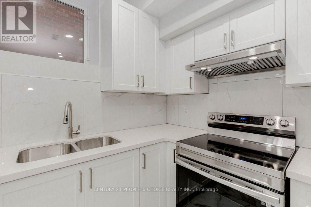 Lower - 4 Cachet Court, Brampton, Ontario  L6X 0X2 - Photo 13 - W12166271