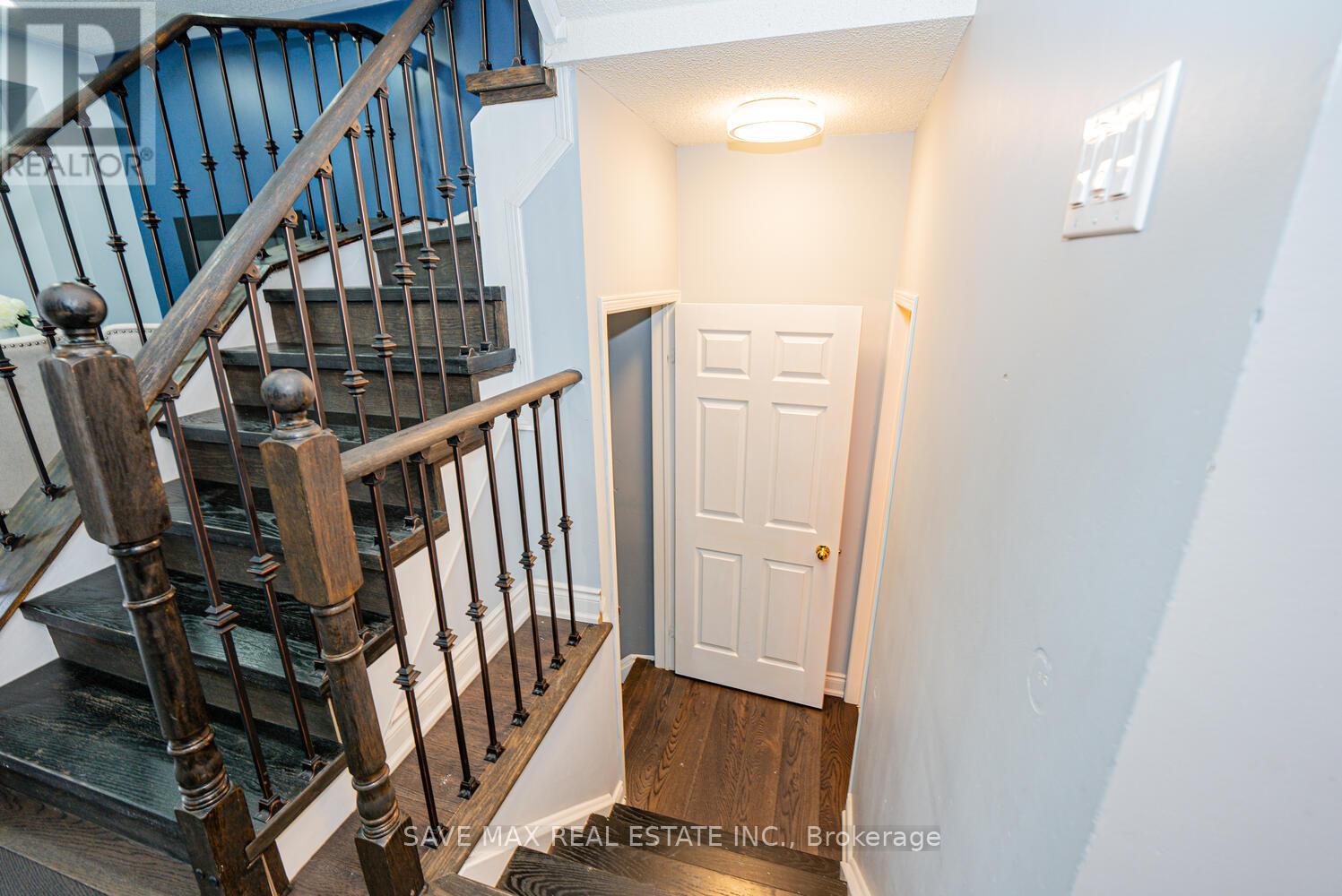 7209 Frontier Ridge, Mississauga (Meadowvale Village), Ontario  L5N 7R2 - Photo 30 - W12166297
