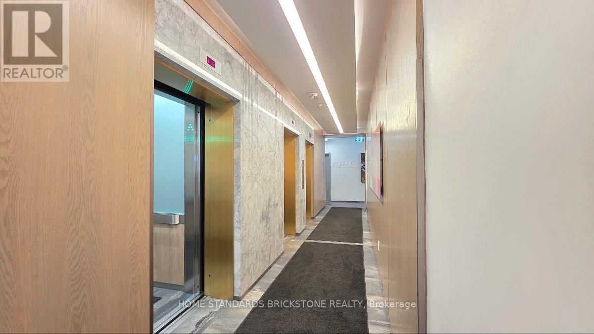 606 - 20 Thomas Riley Road, Toronto (Islington-City Centre West), Ontario  M9B 1B3 - Photo 3 - W12166311