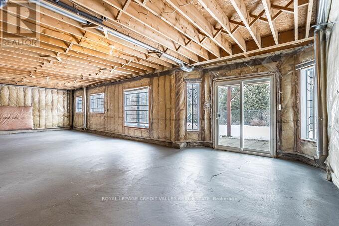 15 Kirkwood Crescent, Caledon, Ontario  L7C 1C1 - Photo 32 - W12166317