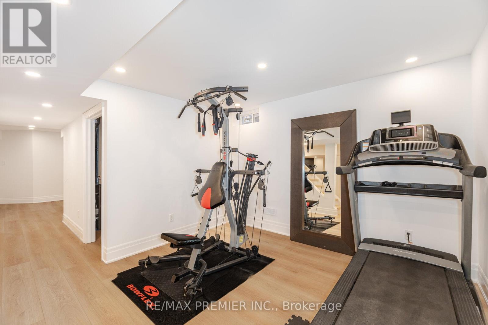 28 Strawberry Hill Court, Caledon, Ontario  L7E 1S1 - Photo 34 - W12166320