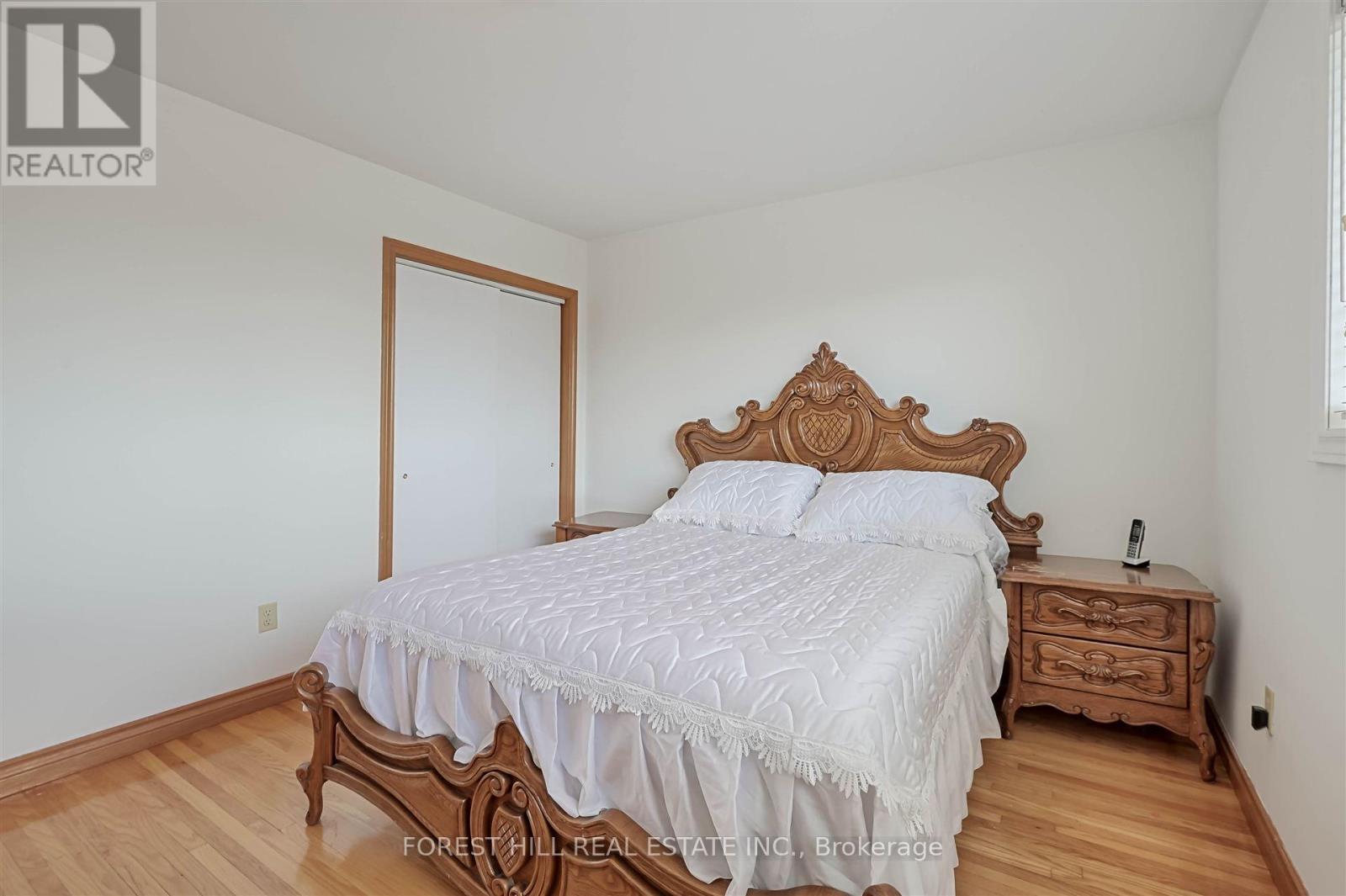 18 Kinnie Court, Toronto, Ontario  M3N 2R9 - Photo 18 - W12166321
