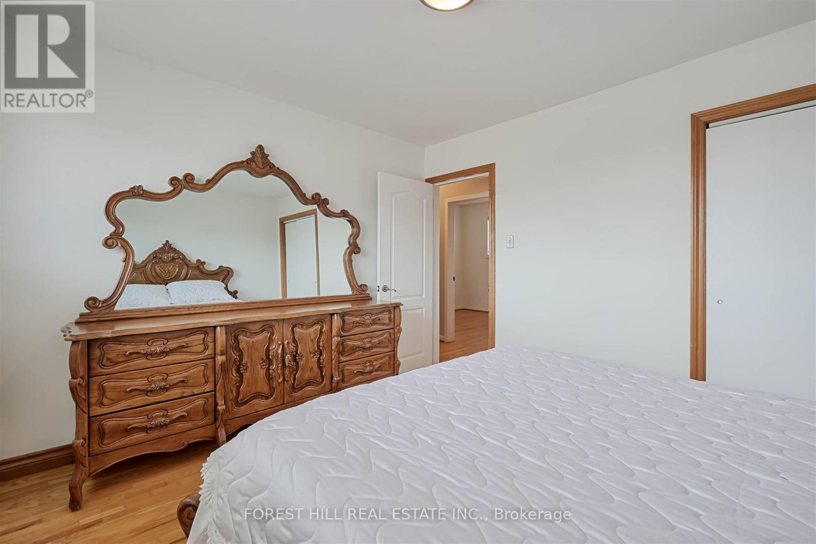 18 Kinnie Court, Toronto, Ontario  M3N 2R9 - Photo 19 - W12166321