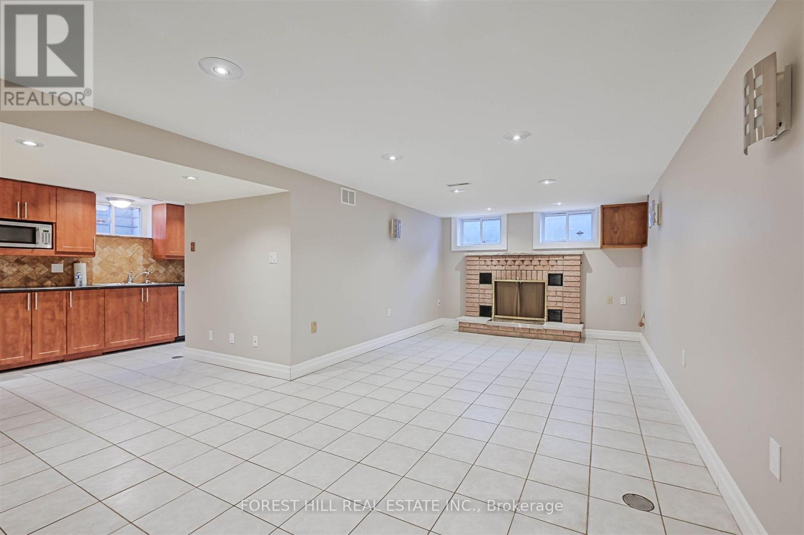 18 Kinnie Court, Toronto, Ontario  M3N 2R9 - Photo 28 - W12166321