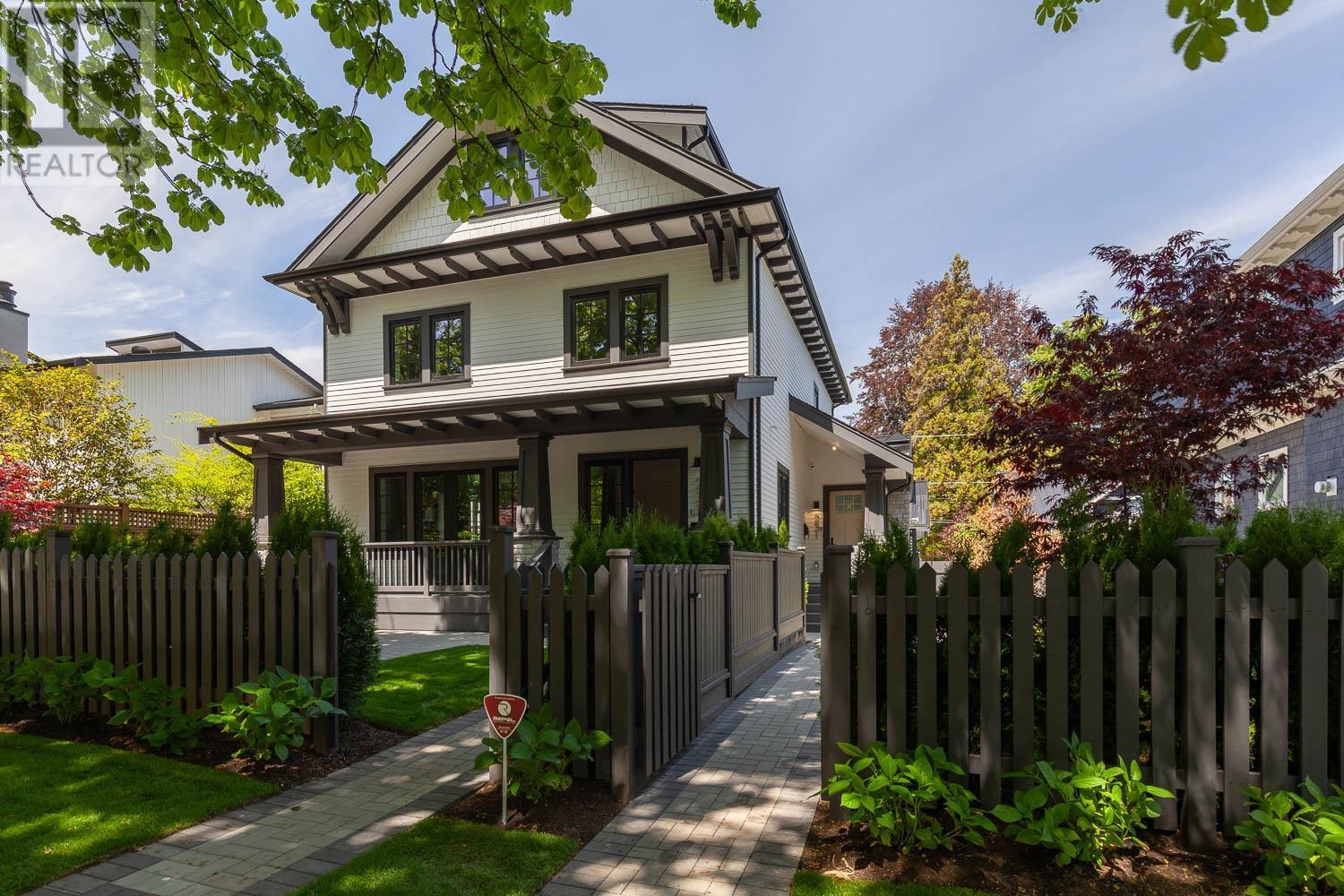231 W 15th Avenue, Vancouver, British Columbia  V5Y 1Y1 - Photo 1 - R3005993