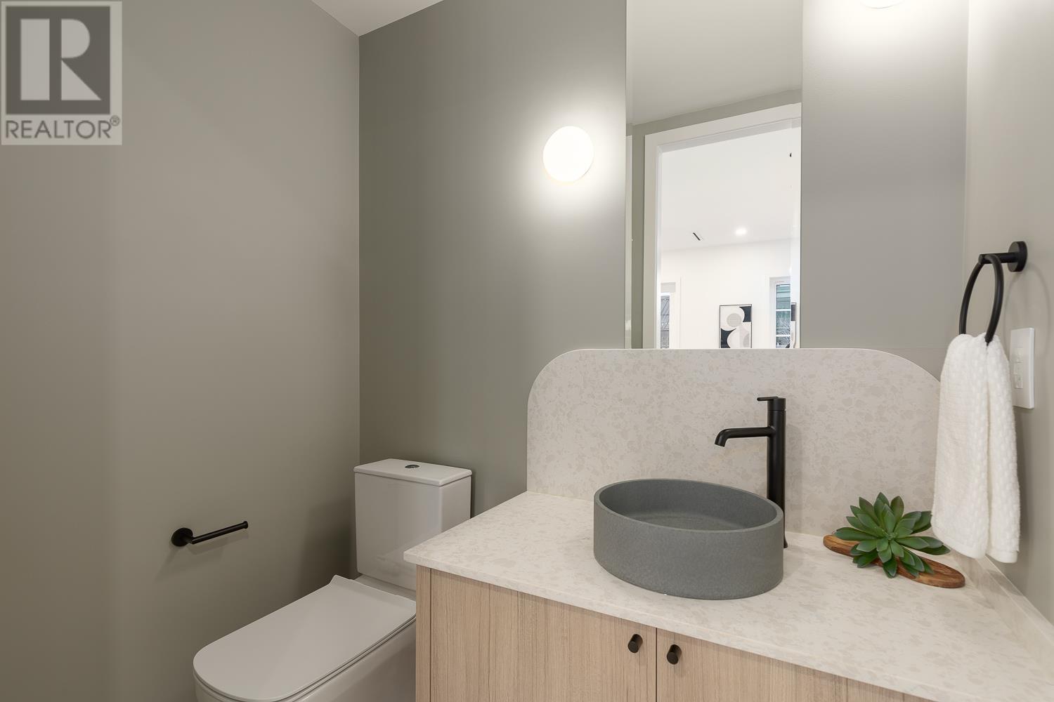 231 W 15th Avenue, Vancouver, British Columbia  V5Y 1Y1 - Photo 12 - R3005993