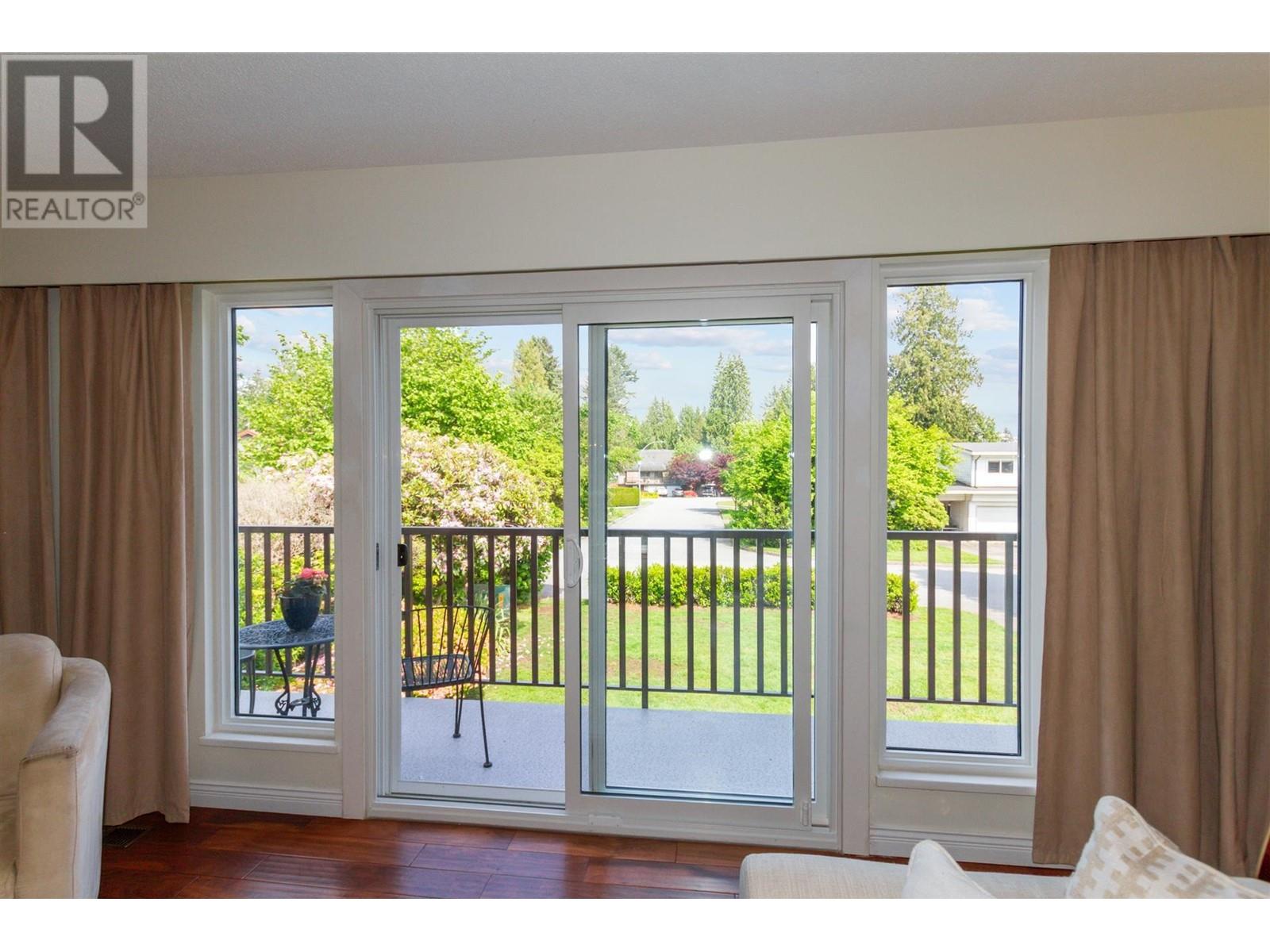 3271 Norfolk Street, Port Coquitlam, British Columbia  V3B 3J2 - Photo 3 - R3005958