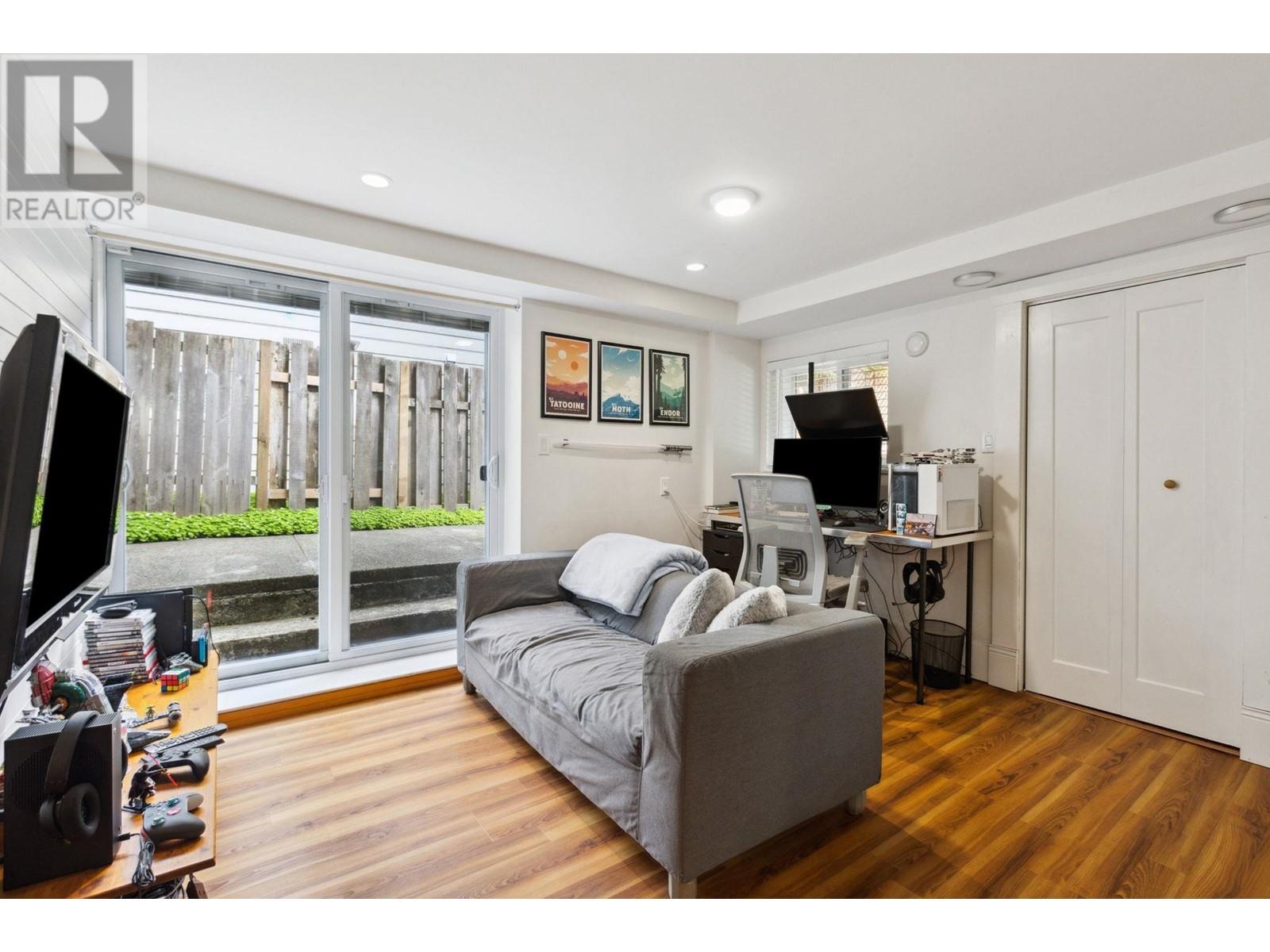 349 E 24th Street, North Vancouver, British Columbia  V7L 3E9 - Photo 24 - R3005977