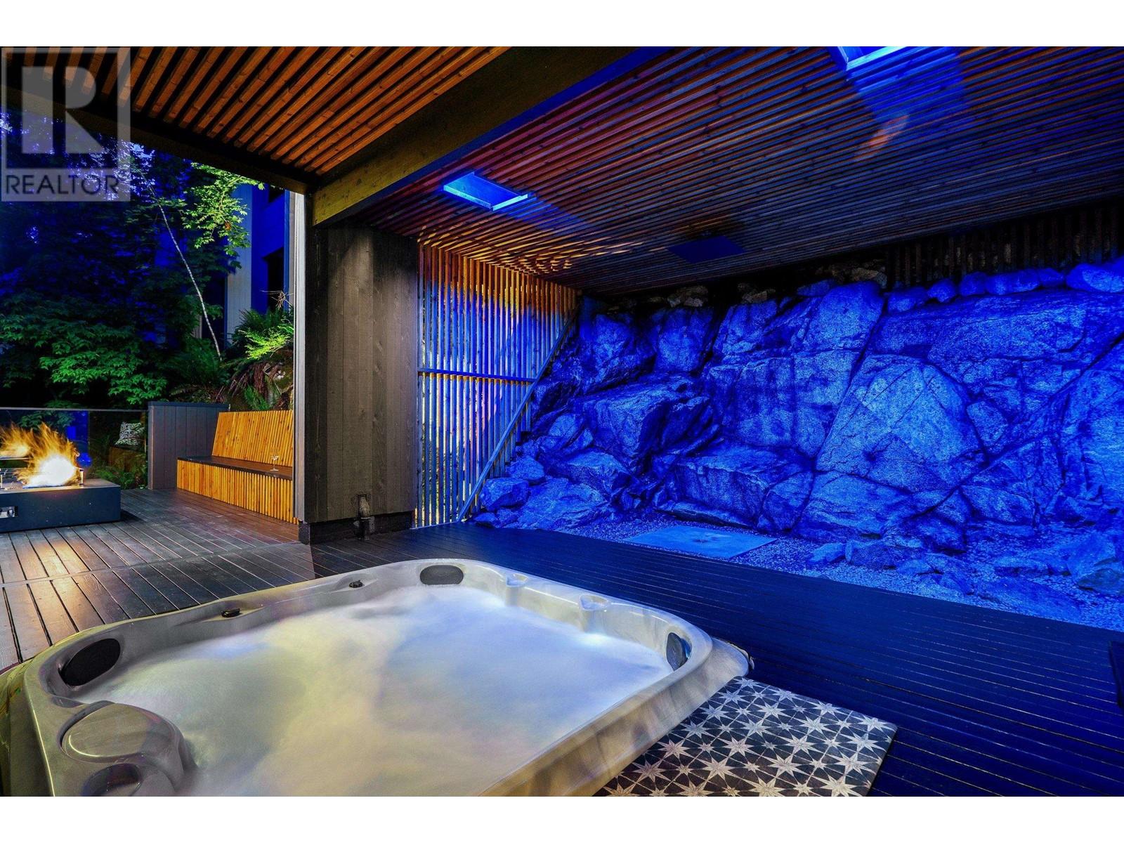 5325 Montiverdi Place, West Vancouver, British Columbia  V7W 2W8 - Photo 35 - R3005985