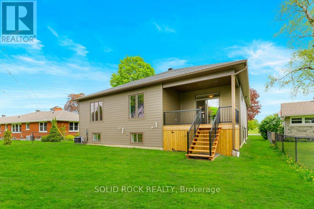 30 Lakeview Drive, South Dundas, Ontario  K0E 1K0 - Photo 41 - X12166485