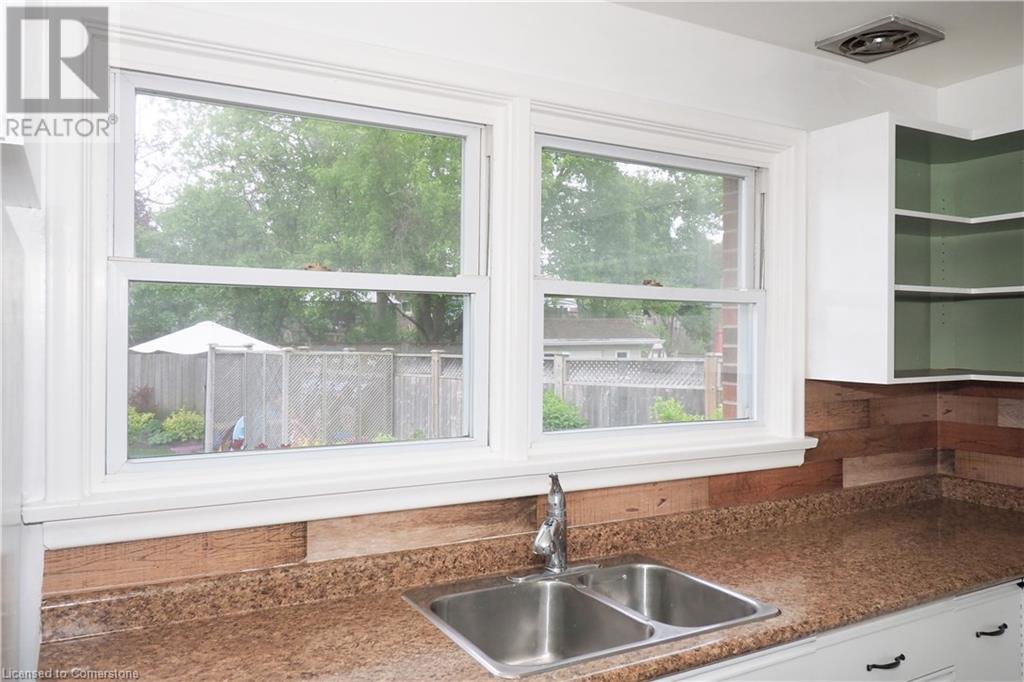 55 Hoffman Street, Kitchener, Ontario  N2M 3M8 - Photo 13 - 40731093