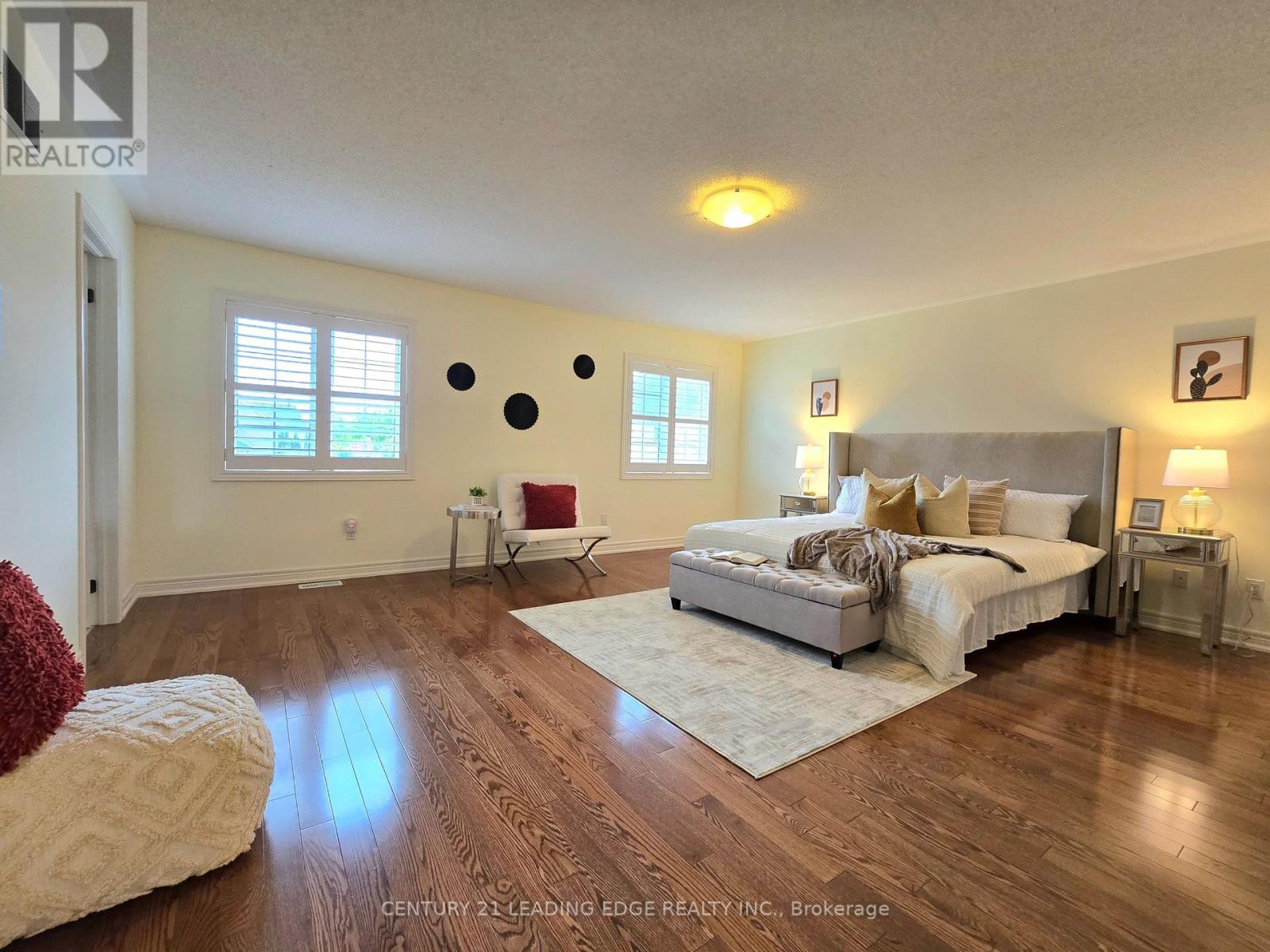 6 Castleglen Boulevard, Markham, Ontario  L6C 0A8 - Photo 28 - N12163005