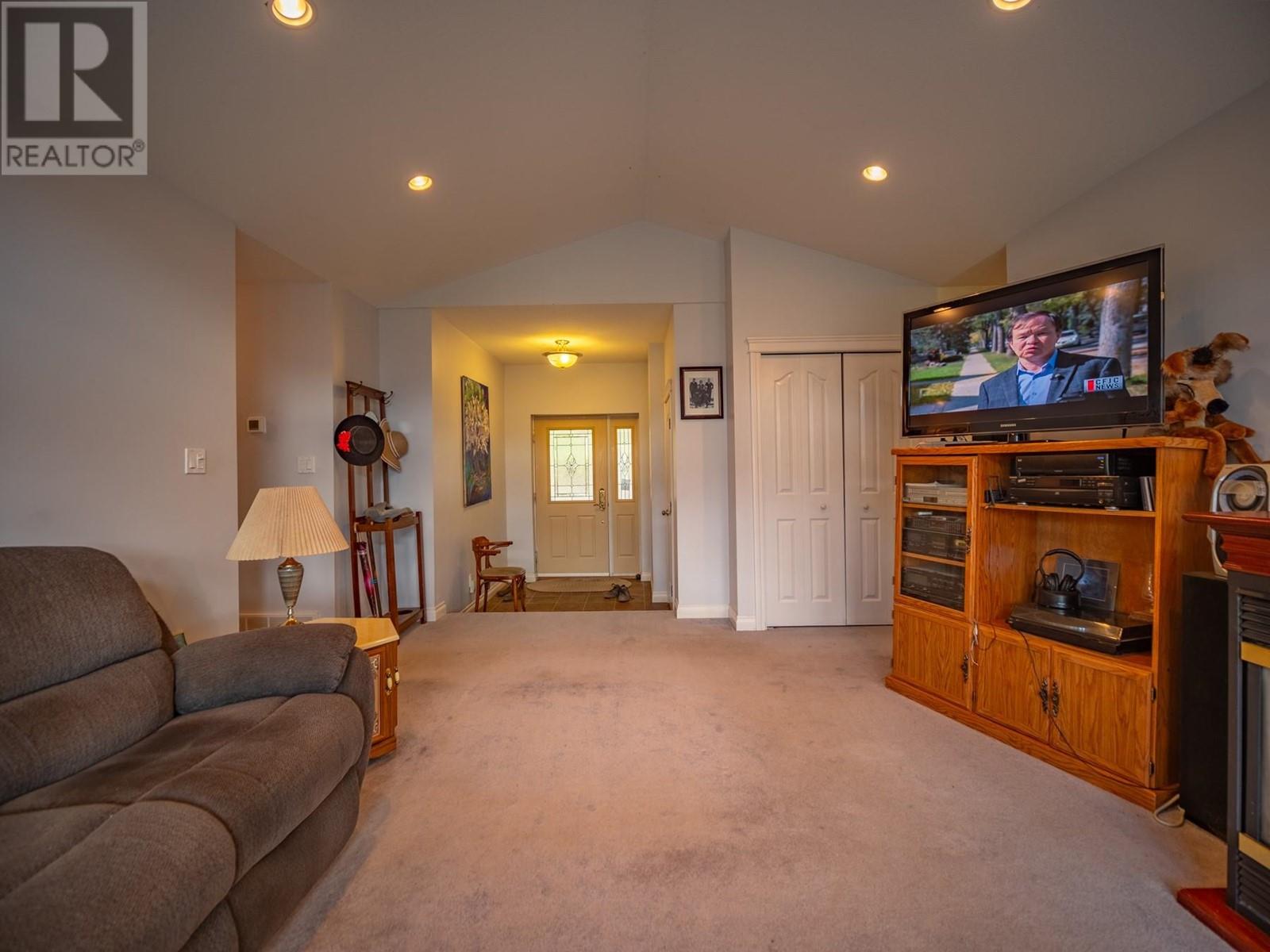 1585 LANCE Road, Pritchard, BC V0E2P0