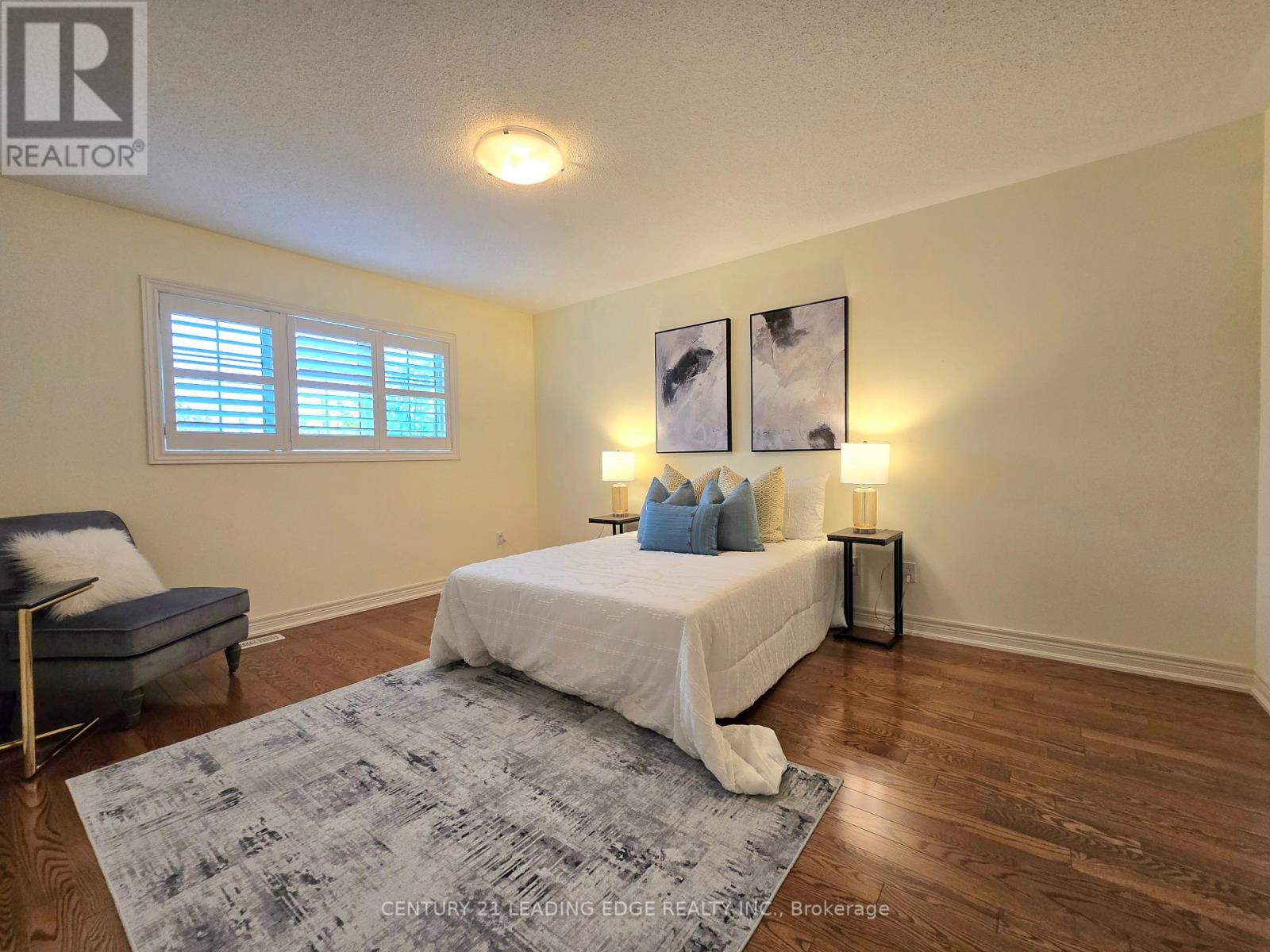 6 Castleglen Boulevard, Markham, Ontario  L6C 0A8 - Photo 25 - N12163005