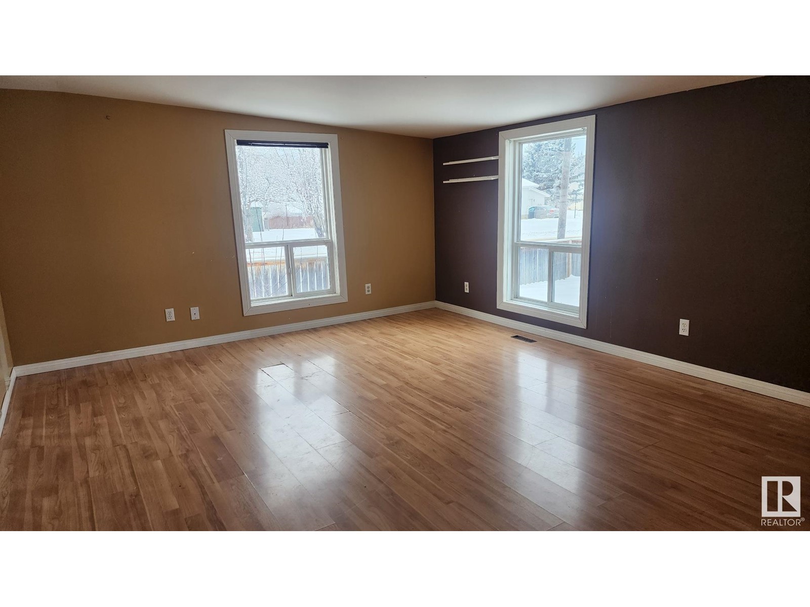 816 12 Av, Cold Lake, Alberta  T9M 1J1 - Photo 9 - E4420402