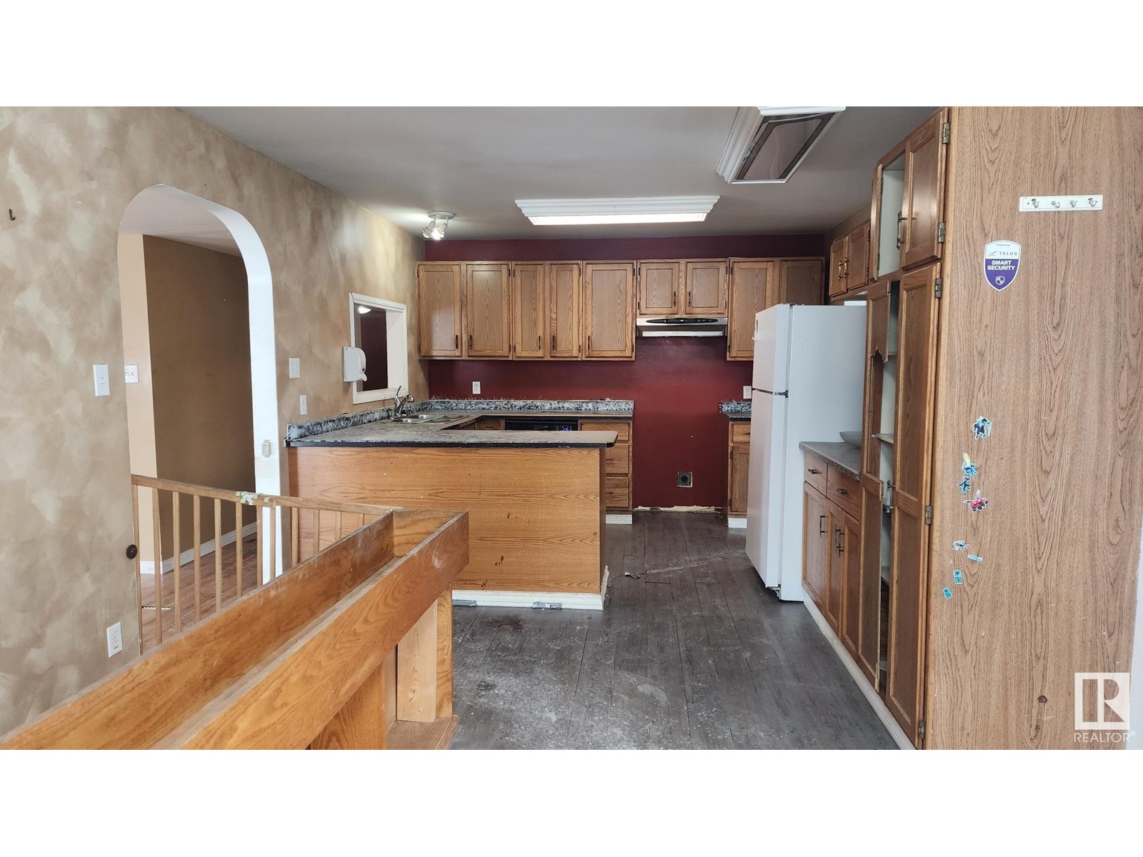 816 12 Av, Cold Lake, Alberta  T9M 1J1 - Photo 4 - E4420402