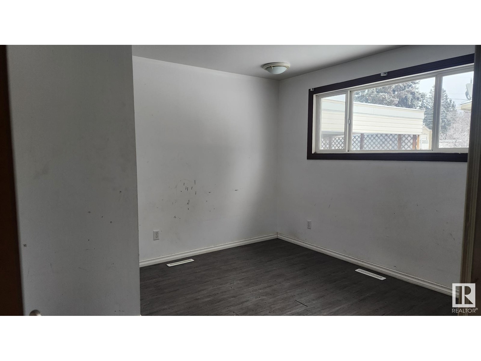 816 12 Av, Cold Lake, Alberta  T9M 1J1 - Photo 8 - E4420402