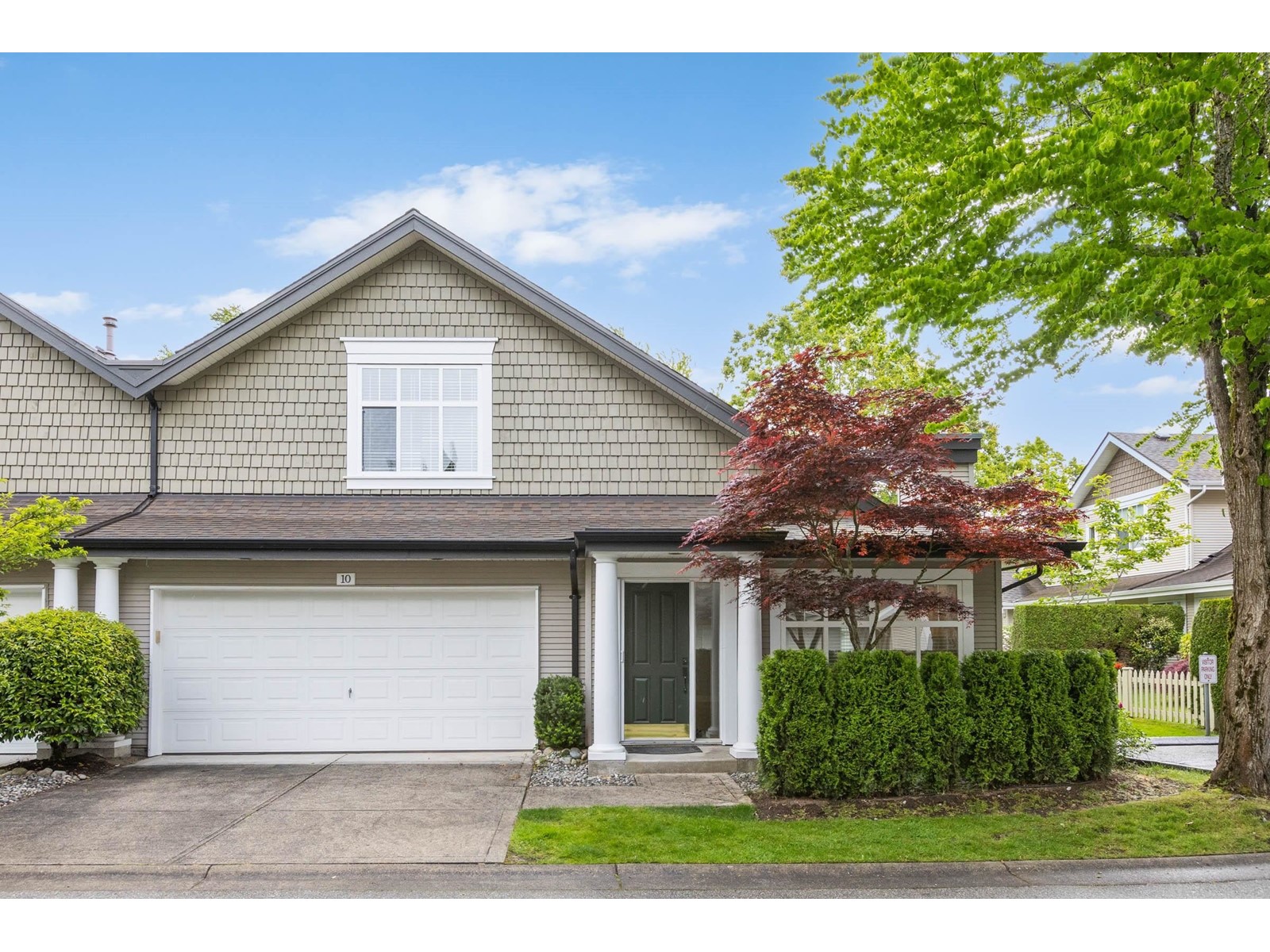 10 14877 33 AVENUE, Surrey, British Columbia