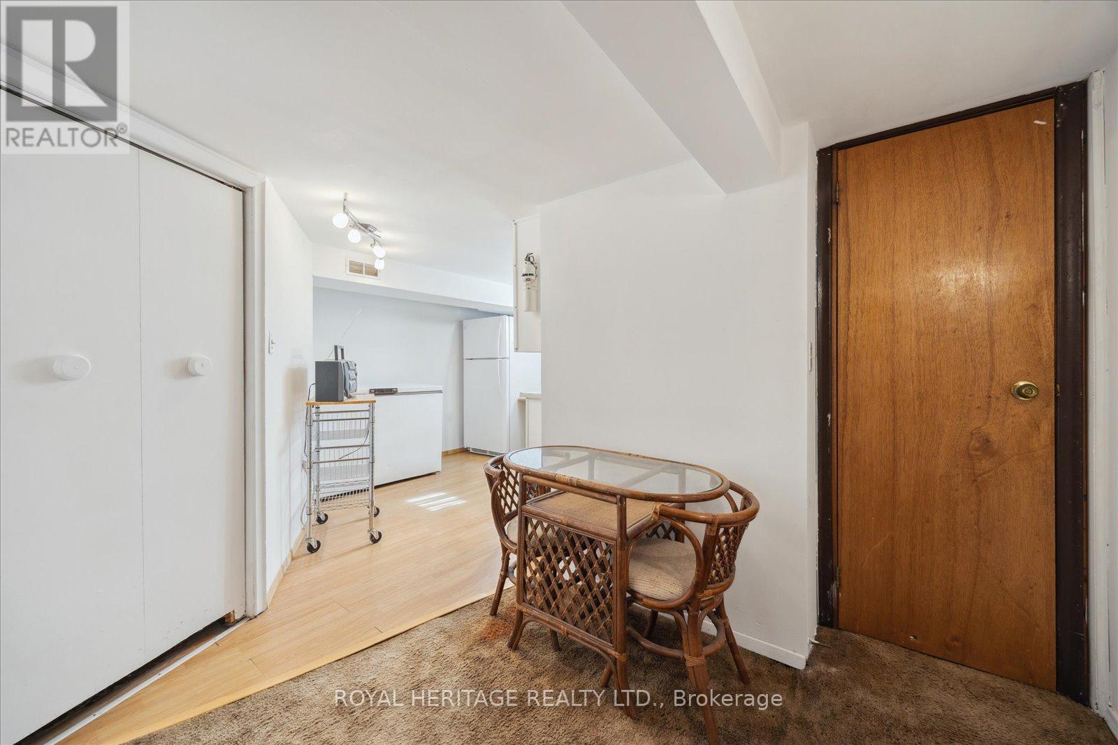 304 Rosedale Drive, Whitby, Ontario L1N 1Z3 - Photo 20 - E12166436