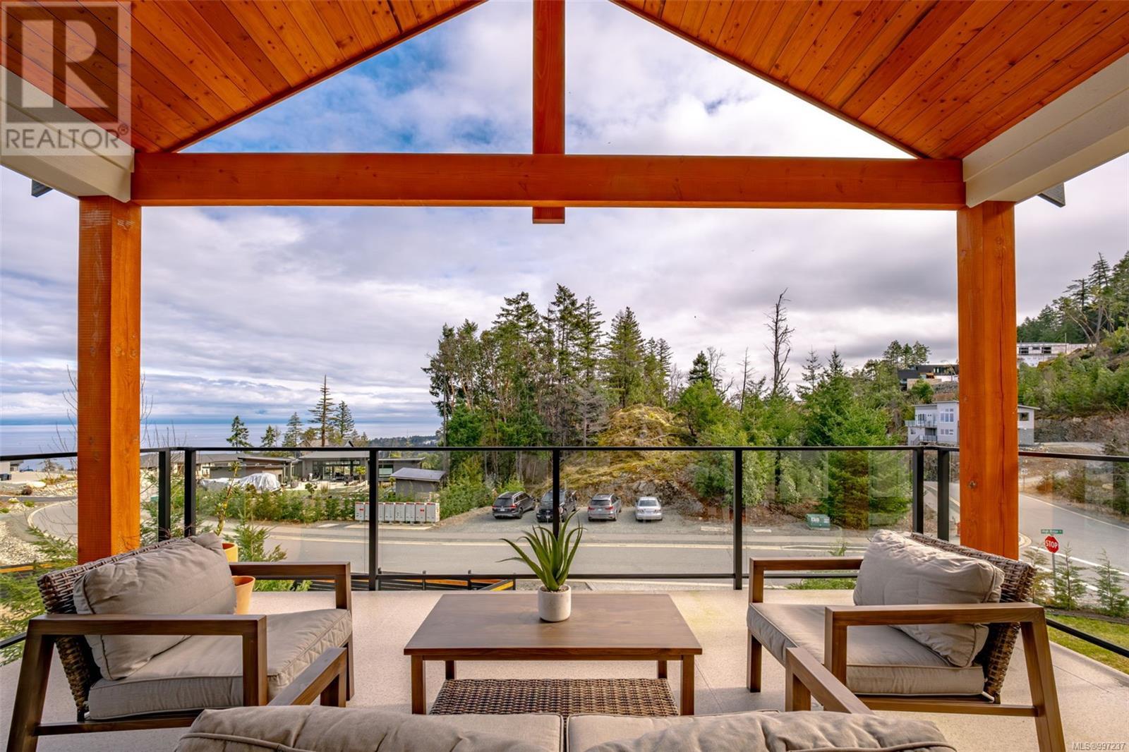 7462 Copley Ridge Dr, Lantzville, British Columbia