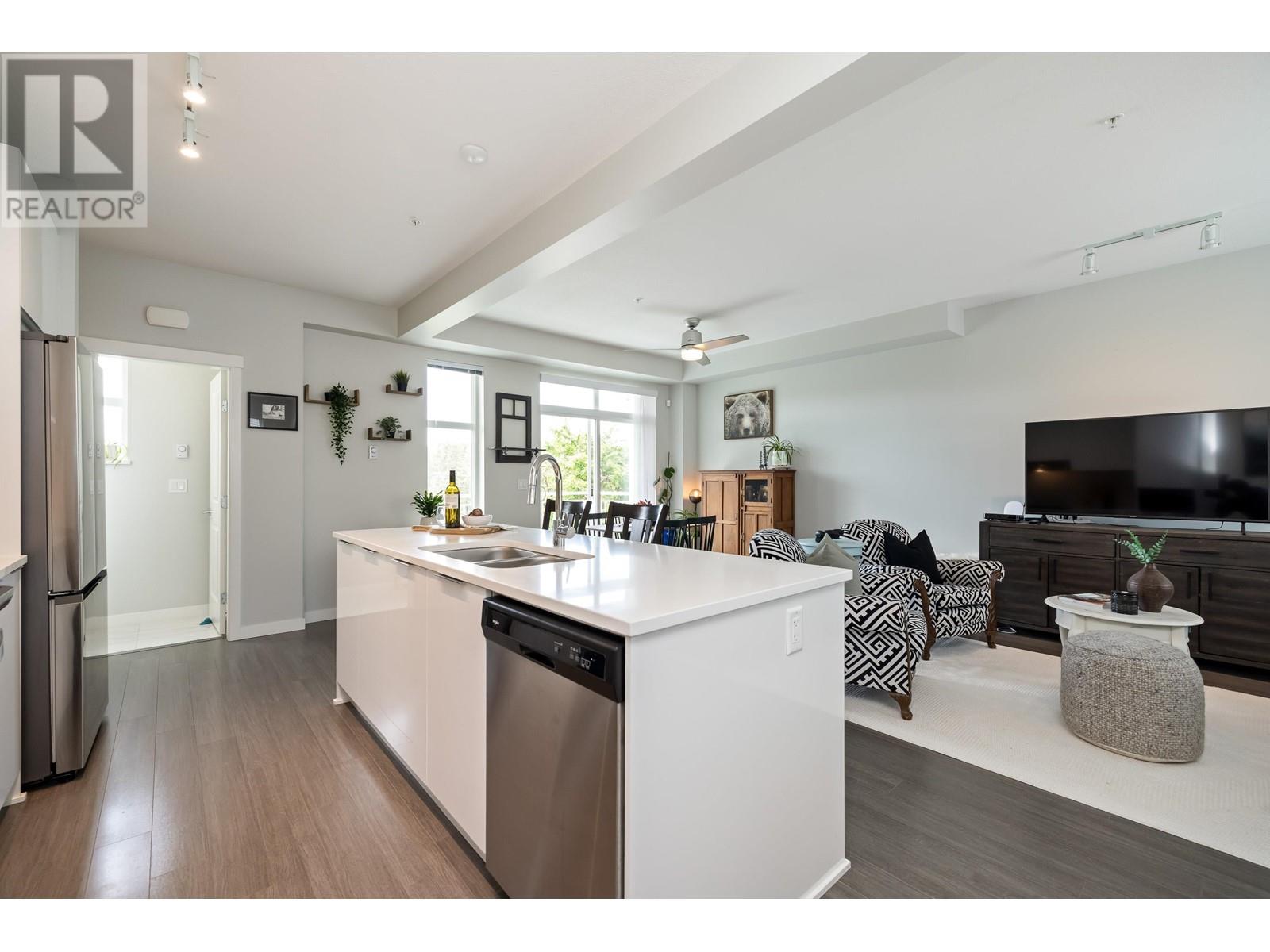 2403 11295 Pazarena Place, Maple Ridge, British Columbia  V2X 4K9 - Photo 8 - R3005947