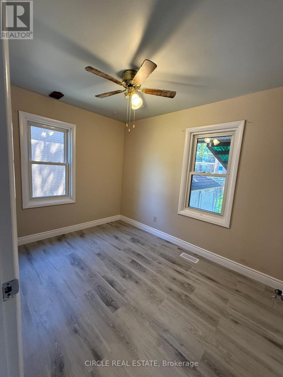 1345 Marlborough Boulevard, Windsor, Ontario  N9C 1Y8 - Photo 6 - X12140248