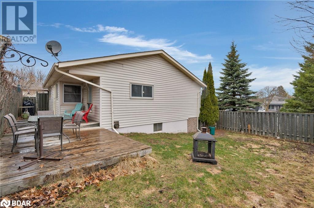 69 Mcconkey Place, Barrie, Ontario  L4N 6H3 - Photo 19 - 40732616