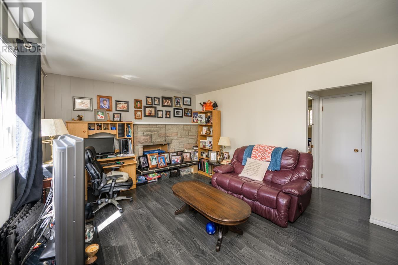 140 Aitken Crescent, Prince George, British Columbia  V2L 4N1 - Photo 4 - R3005920