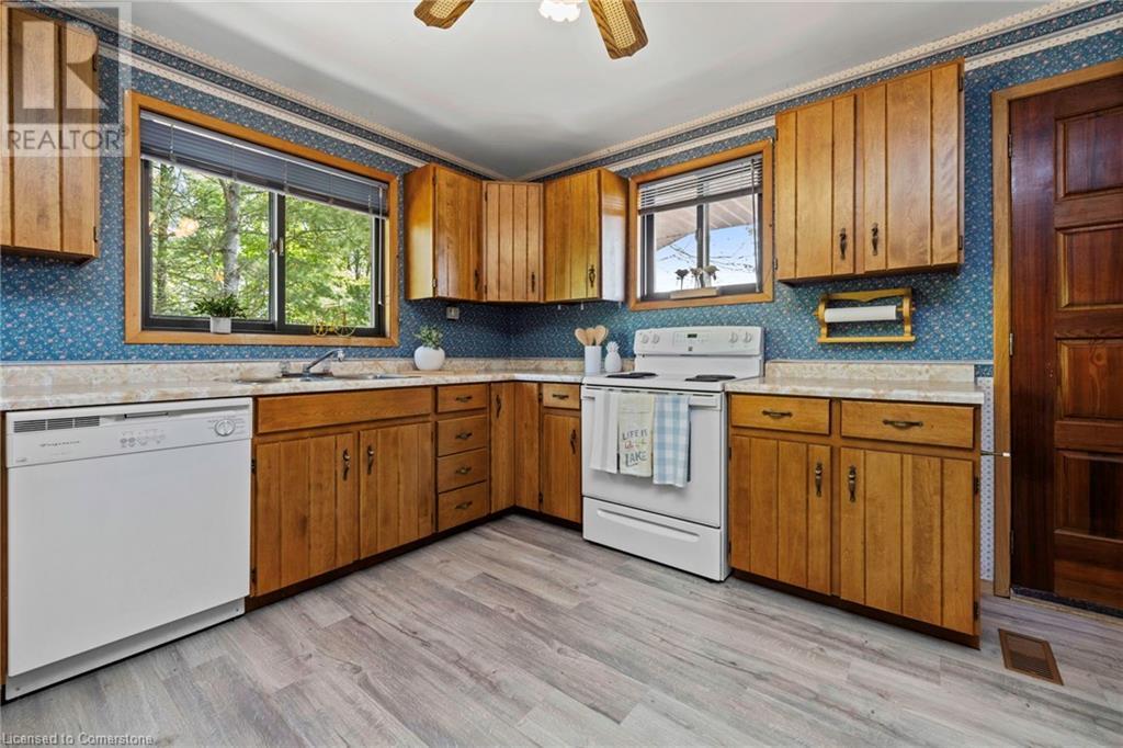 37 Dockside Drive, Mckellar, Ontario  P0G 1C0 - Photo 6 - 40730457