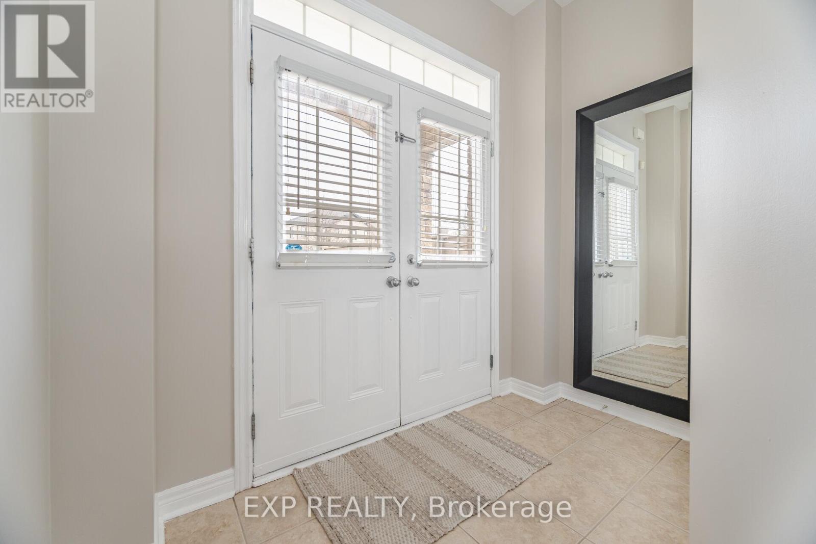 Property at 245 WORTHVIEW DRIVE image 4
