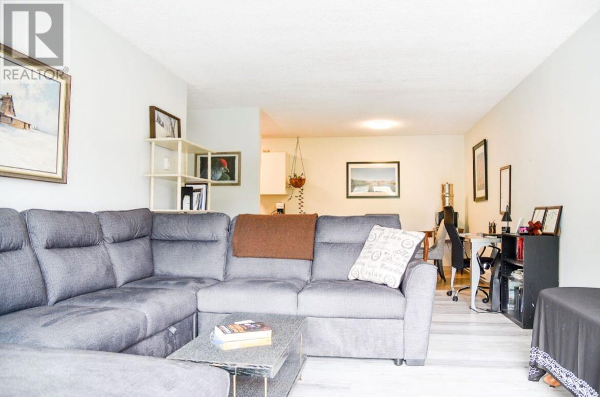 313 4931 WALSH AVENUE Terrace Photo 9