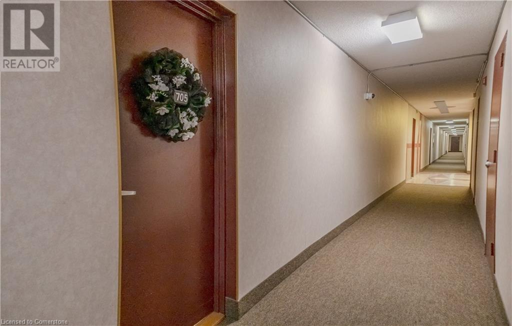 1100 Courtland Avenue E Unit# 705, Kitchener, Ontario  N2C 2H9 - Photo 11 - 40731288