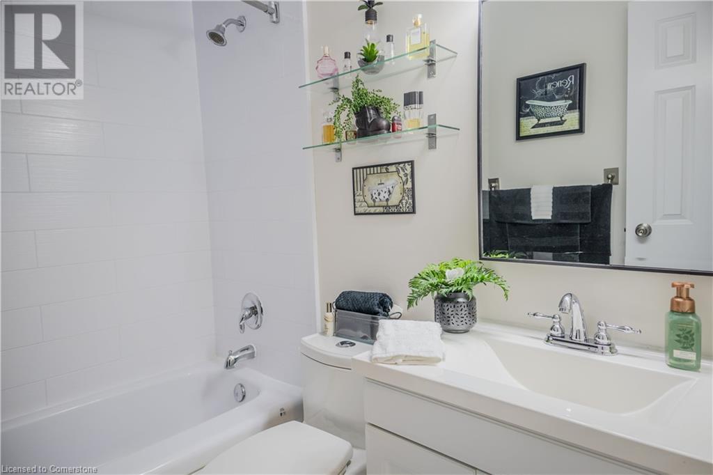1100 Courtland Avenue E Unit# 705, Kitchener, Ontario  N2C 2H9 - Photo 33 - 40731288