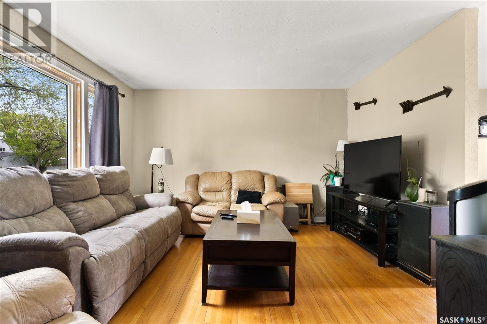 230 Broadway Avenue, Regina, Saskatchewan  S4N 1B3 - Photo 4 - SK006761