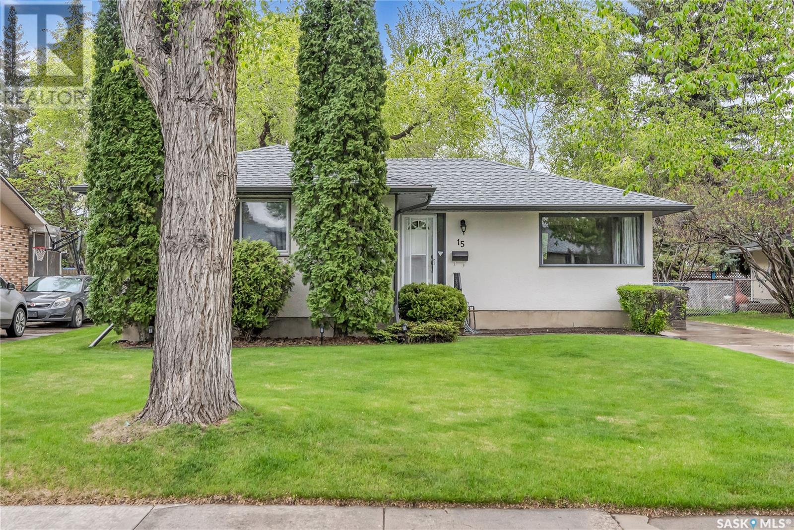 15 Mcaskill Crescent, Saskatoon, Saskatchewan  S7J 2P4 - Photo 1 - SK006662