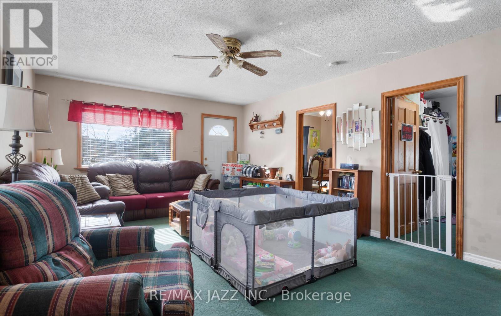 35 Maple Street, Uxbridge, Ontario  L9P 1C8 - Photo 12 - N12166714