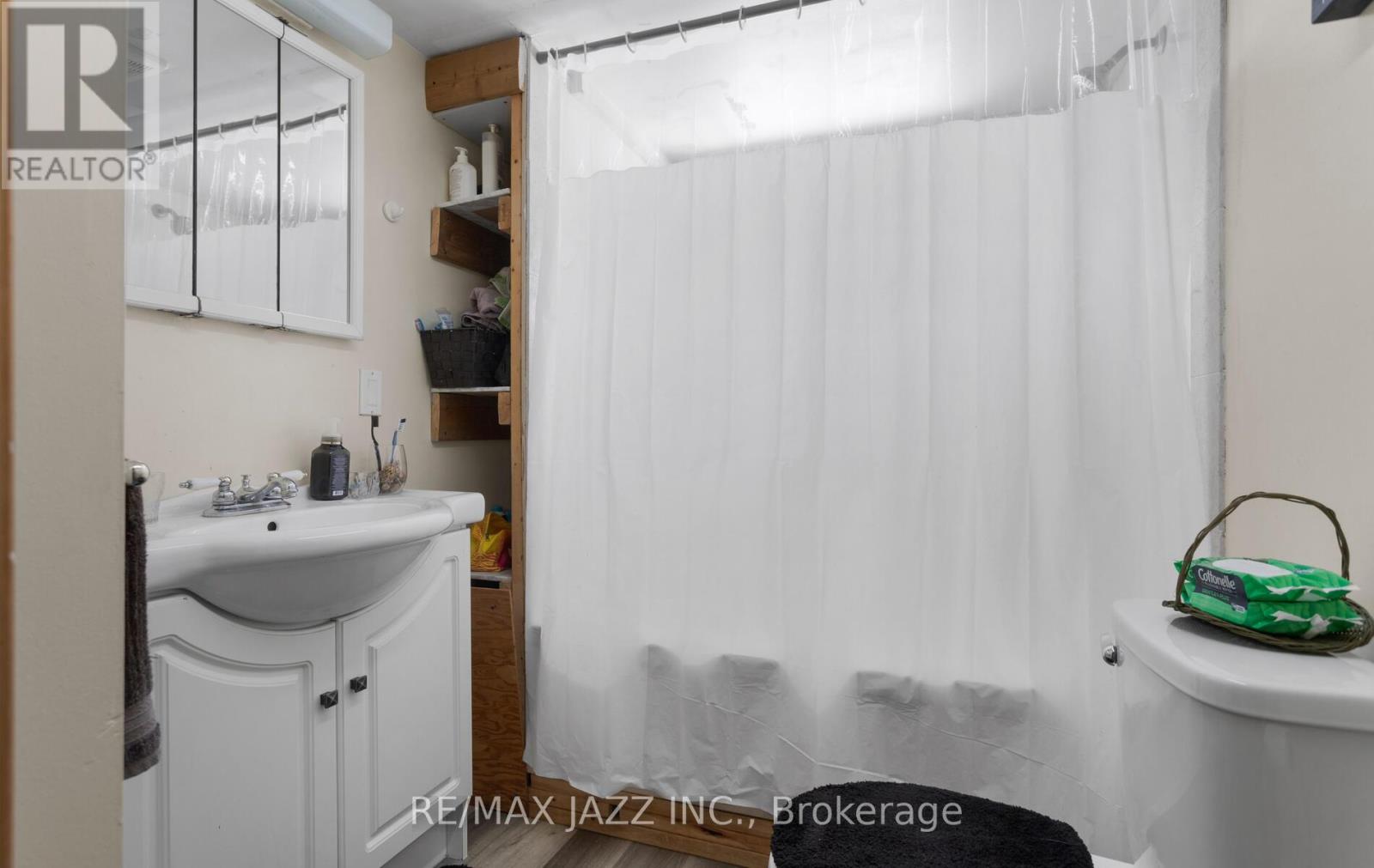 35 Maple Street, Uxbridge, Ontario  L9P 1C8 - Photo 23 - N12166714