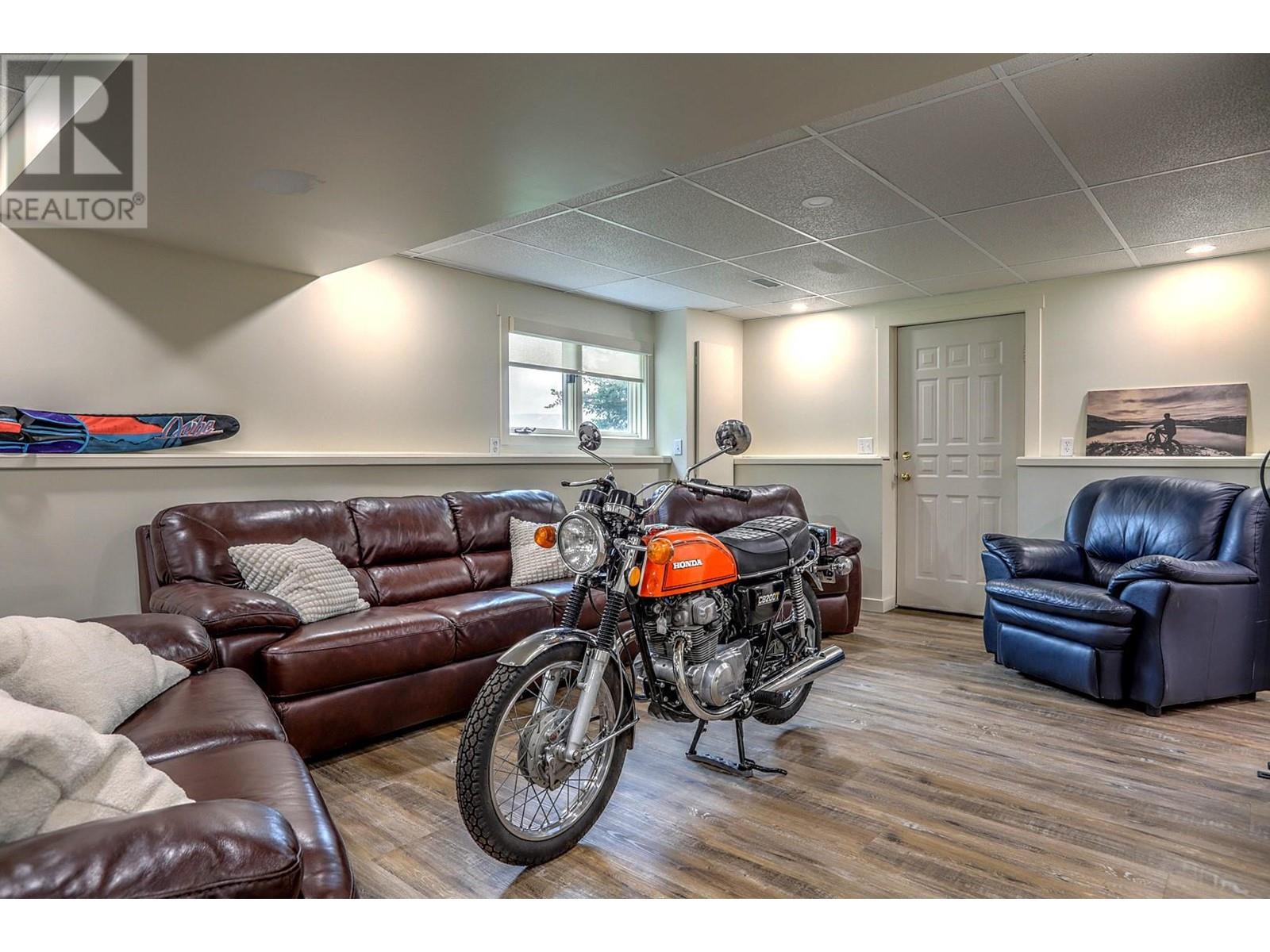 3382 Lockhart Drive, Armstrong, British Columbia  V0E 1B8 - Photo 43 - 10348426