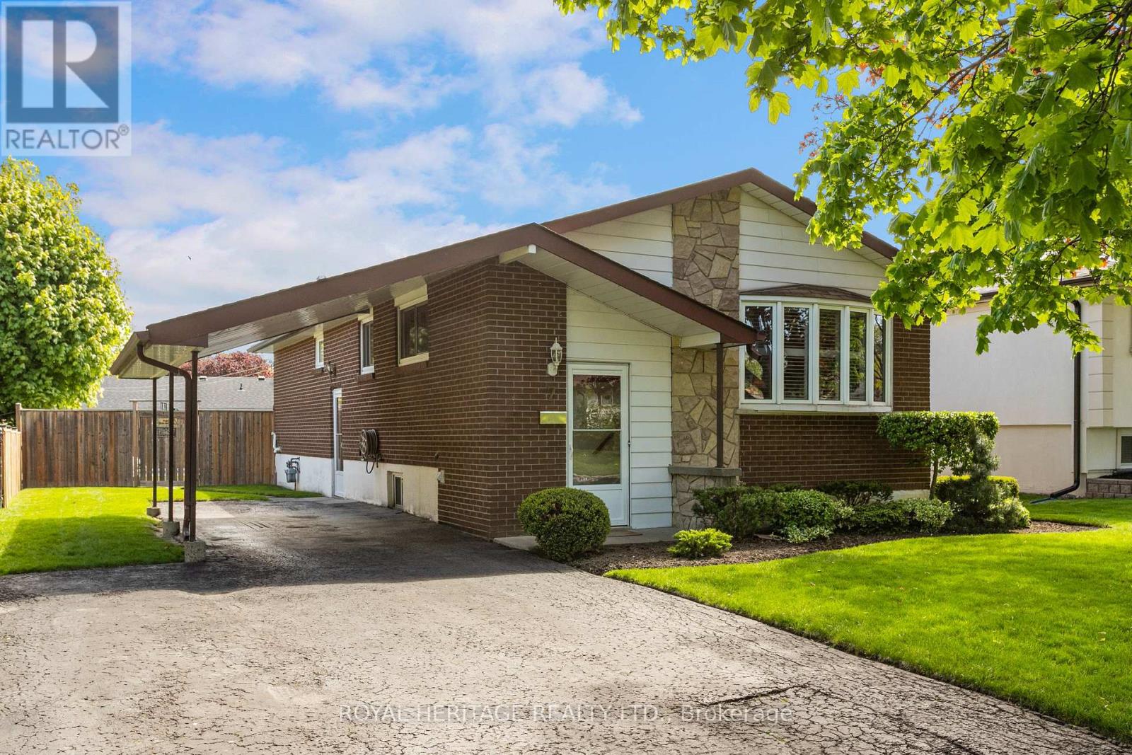 7 Turnbull Road, Ajax, Ontario  L1S 2W8 - Photo 2 - E12166457