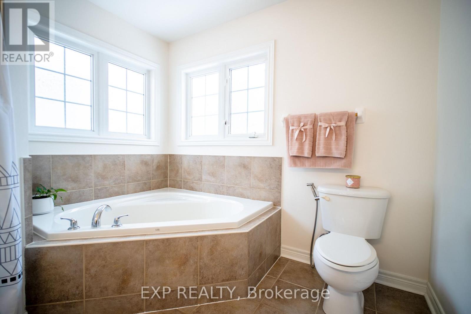 189 Dadson Drive, Clarington, Ontario  L1C 5M7 - Photo 21 - E12166494