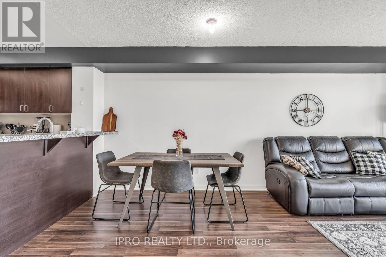 906 - 1235 Bayly Street, Pickering, Ontario  L1W 1L7 - Photo 7 - E12166521